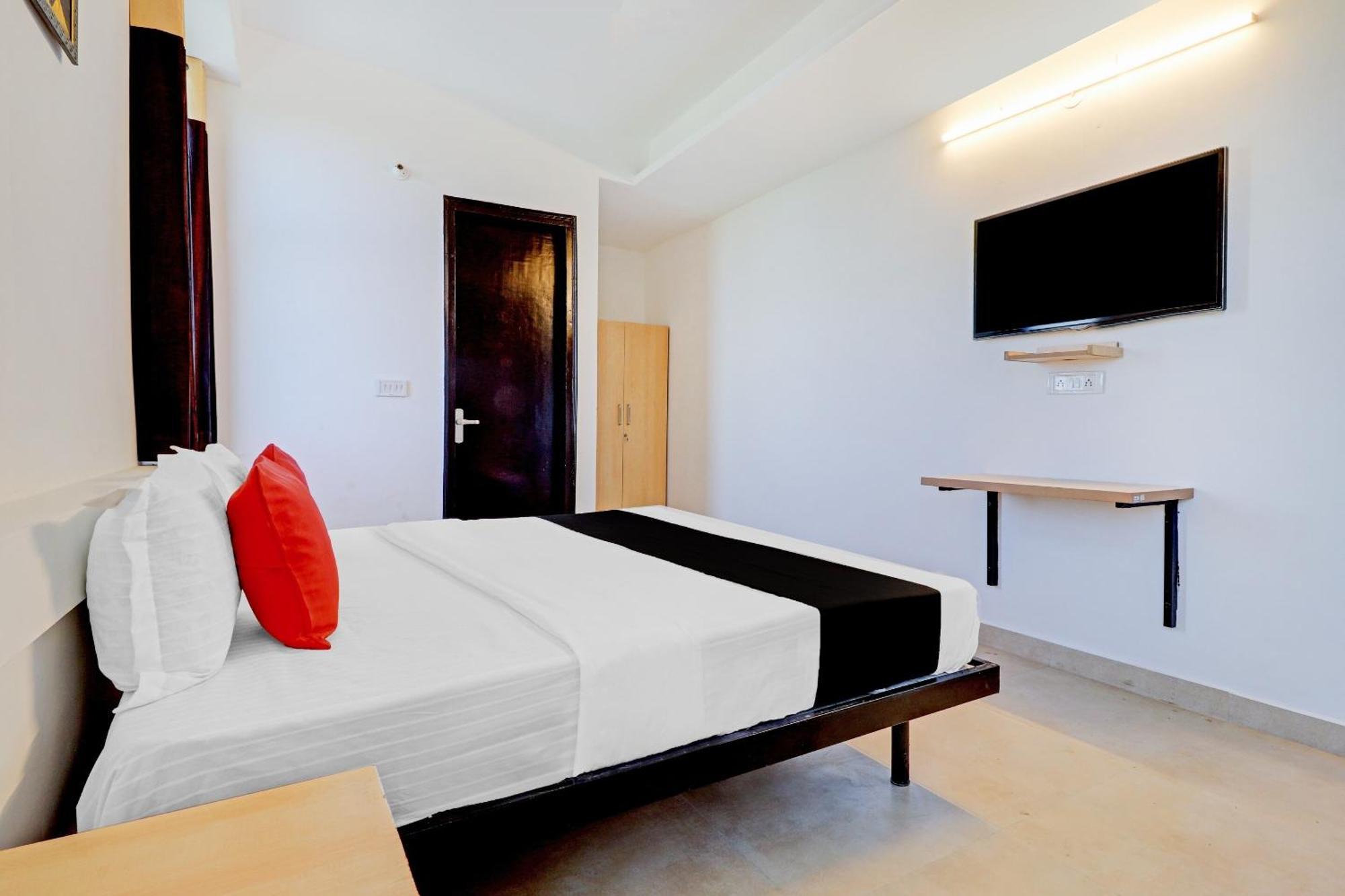 Hotel O Vasundhra Grand ガーズィヤーバード エクステリア 写真